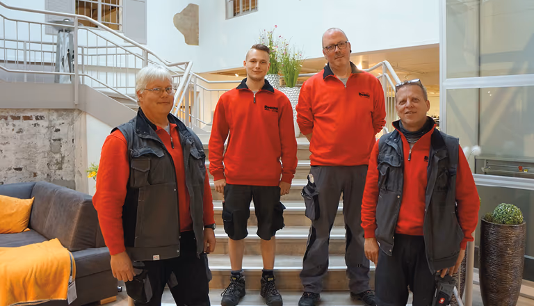 Monteure von Möbel Rommel