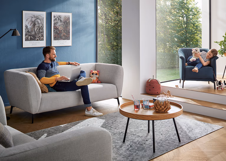 : Im Wohnzimmer ist Entspannung und Wohlfühlen angesagt. Einrichtung und Dekoration wählen Sie nach Ihrem ganz persönlichem Geschmack aus.