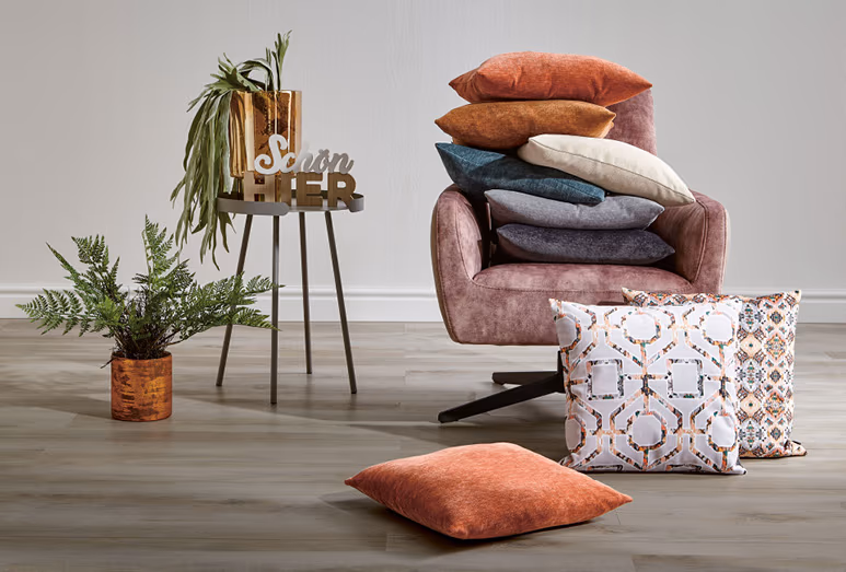 Dekoration peppt die Einrichtung auf und gibt ihre eine ganz persönliche Note. Dabei gilt: In Sachen Wohnaccessoires ist erlaubt, was gefällt.