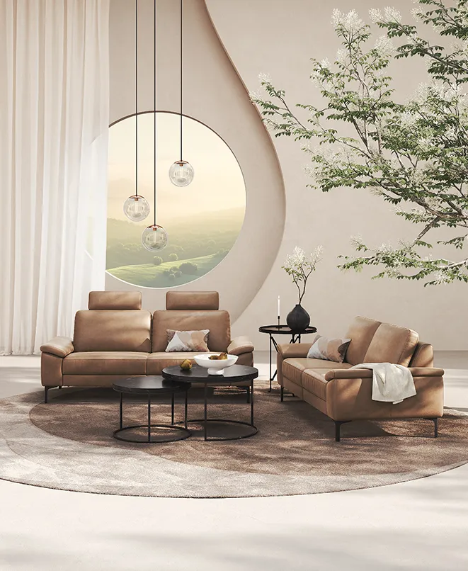 Sofa Anna in Camel mit schwarzen Beistelltischen