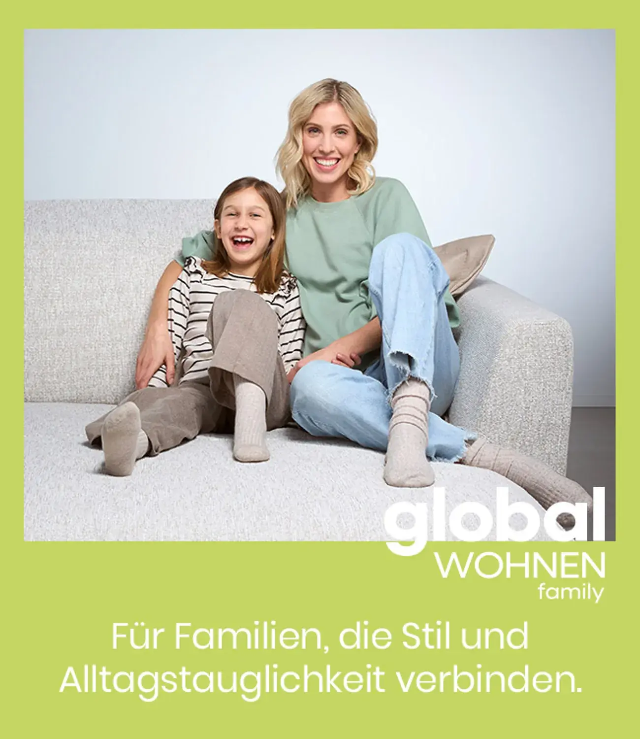 Zuhause ist, wo Nähe zählt - modernes Design trifft auf Geborgenheit. Perfekt für kleine Wohlfühlmomente im Familienalltag.