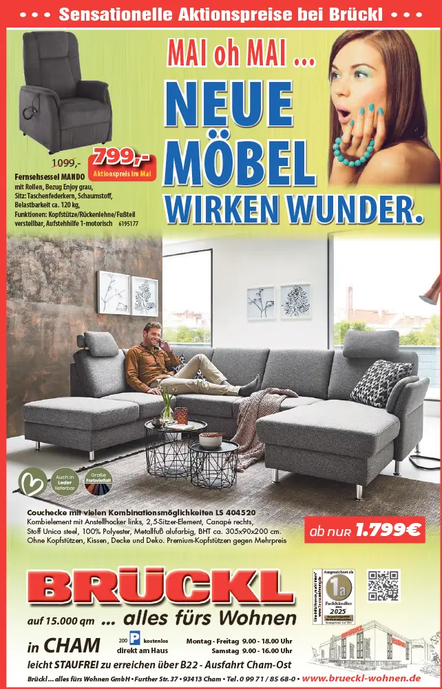 Gemütliche Schlafzimmerszene mit hellgrauem Boxspringbett von Trendstore, kuscheligen Decken und stimmungsvoller Beleuchtung, präsentiert unter dem Angebotstitel „Kuschelkurs“.