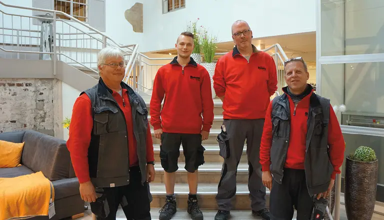 Monteure von Möbel Rommel