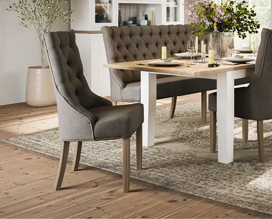 Zu den Stühlen von Lebensart