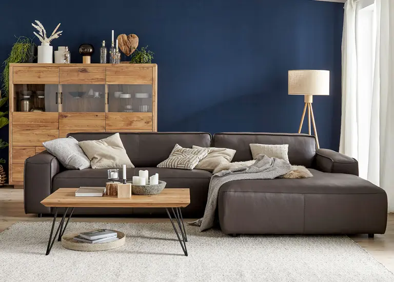 Küchenzeile mit holzfronten