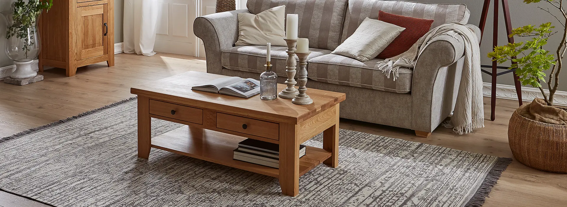 Lebensart Moebel Irvine Holz Wohnzimmer