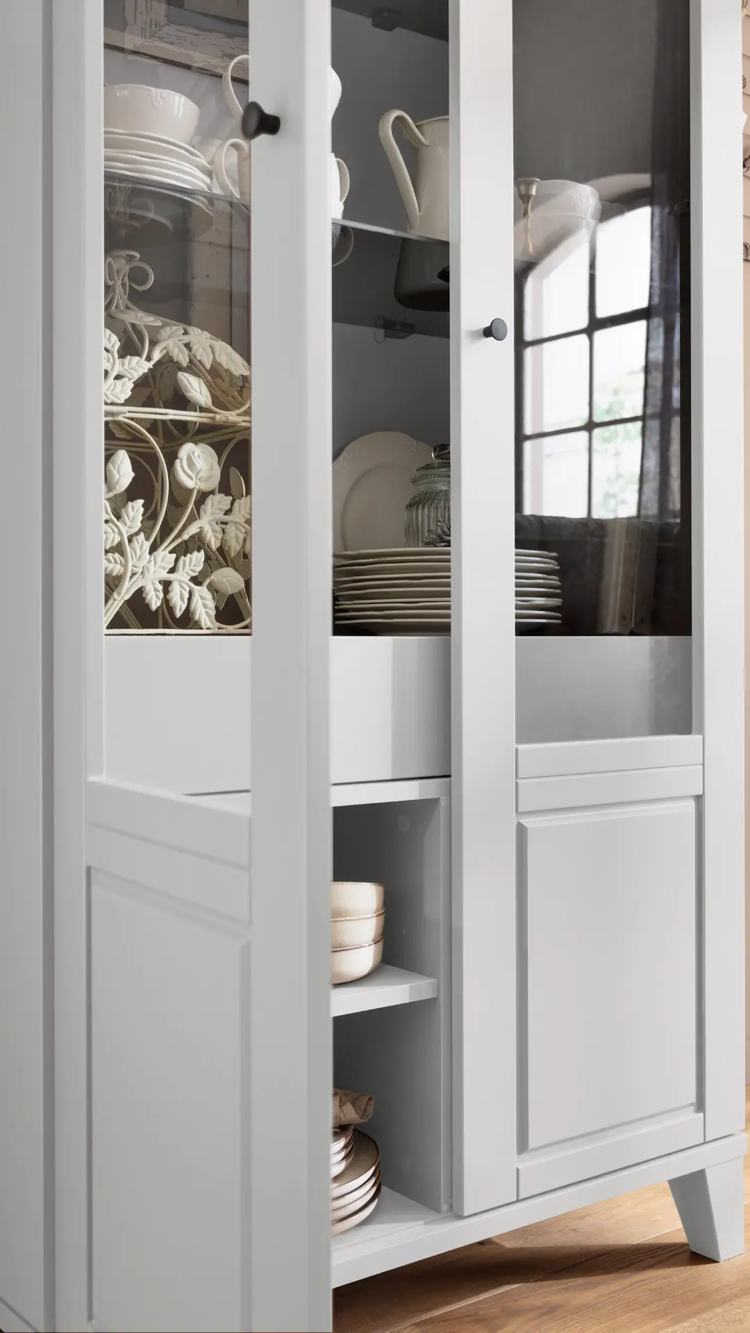 Lebensart Vitrine Stanford Nahaufnahme der Tür