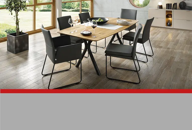 : „Sie möchten mehr über Polsterstühle und -bänke erfahren? Kommen Sie vorbei – wir beraten Sie gern!“