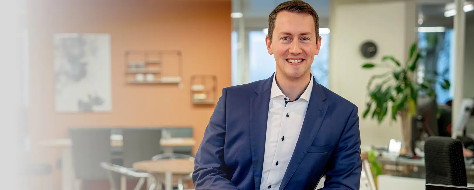 Michael Schramm im Möbelhaus Forchheim