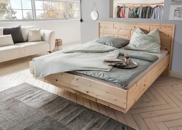 Gesund schlafen mit Zirbenholz