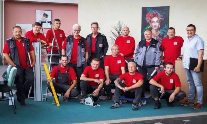 Gruppenfoto des Wagner Wohnen Serviceteams