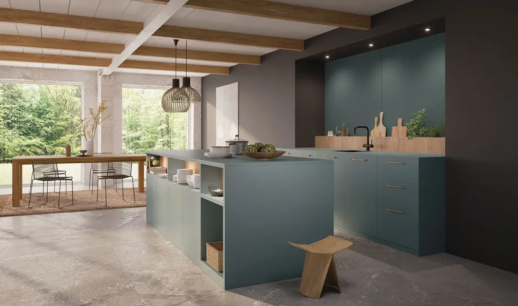 Rotpunkt Küchen – moderne hell-designte Küche