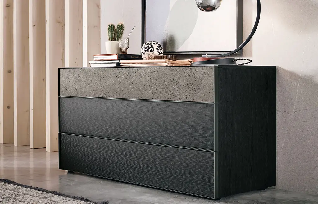 Ob Holz, Kunststoff oder Metall – die Materialien für Ihr Sideboard sollten hochwertig sein.