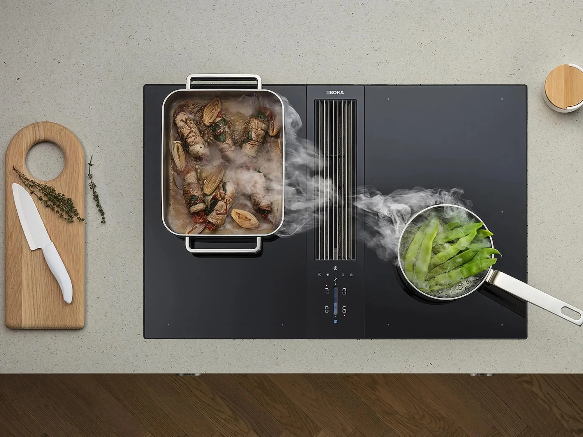 BORA-Kochfeld-mit-Muldenluefter-matt