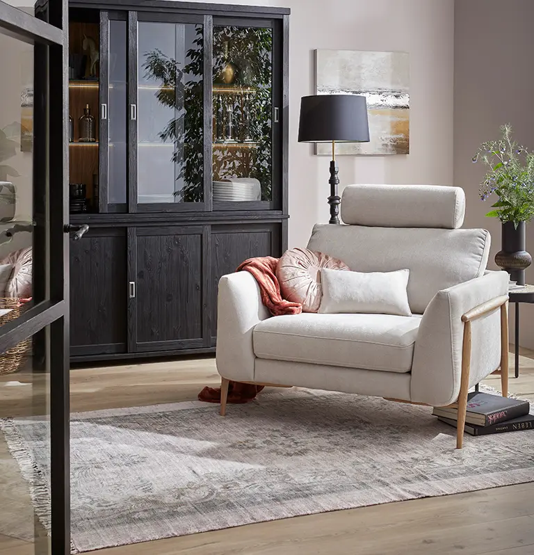 Lebensart Sessel Sutton beige Stoff Kopfstütze