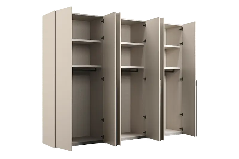 Alles im Blick: der Drehtürenschrank bietet optimale Übersicht auf deine Klamotten.