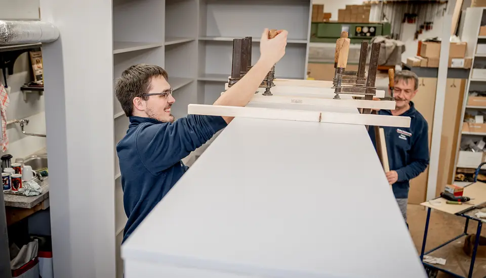 Schreinerei bei Möbel Schramm