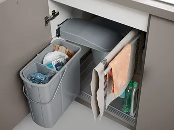 Mülltrennungssysteme im Hauswirtschaftsraum