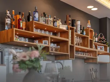 Wandregal aus der Tischlerei wolfrath