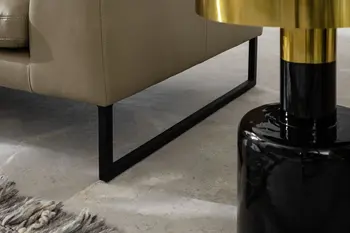 raumfreunde-sofa-helmi-fußgestell.jpg