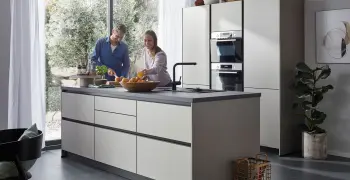 Global_Kuechen_Modern_Beratung.webp