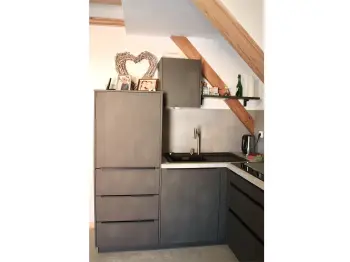 Moderne Single-Küche