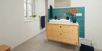 Waschtisch aus Fichte