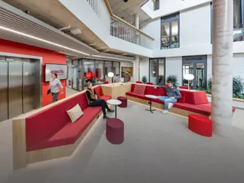 Sitzmöbel mit Polsterung