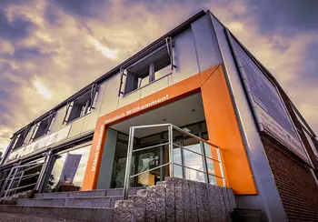 Eingangsbereich des Küchenstudios von Möbel Weihrauch in Oldenburg.