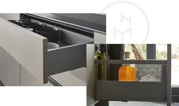 In der Kücheninsel finden Sie zusätzlichen Stauraum für Ihre Küchenutensilien.