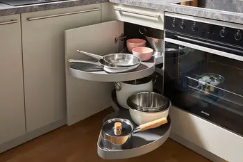 Eckunterschrank von Global Küche