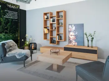 Team7 Massivholzmöbel in der Ausstellung