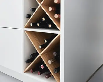 Hauswirtschaftsraum Regale