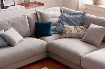 raumfreunde-sofa-juni-ecke-sofa.jpg