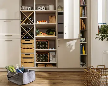 Hauswirtschaftsraum Möbel