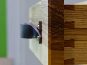 Schublade mit gezinkten Holzverbindungen