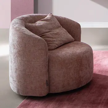 Rosa Sessel VALDIS von RAUM.FREUNDE in rosa Interior