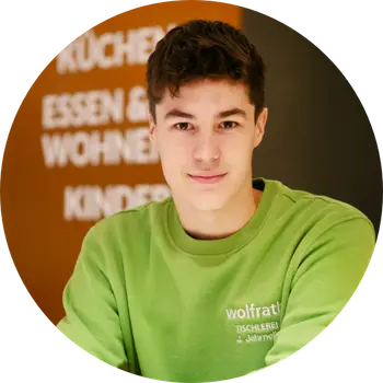 Porträt von Jonas Jahrneik