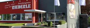 Hausfassade vom Einrichtungshaus Riederle
