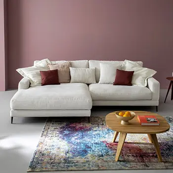 raumfreunde-sofa-janne-creme-cochtisch-signe.jpg