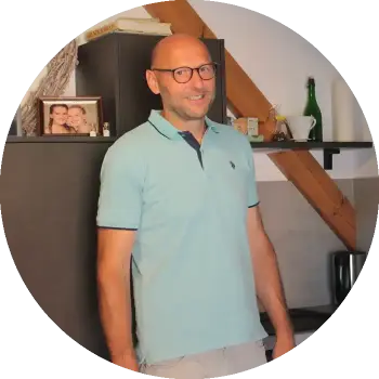 Portrait von Herrn Dau in kreisrund