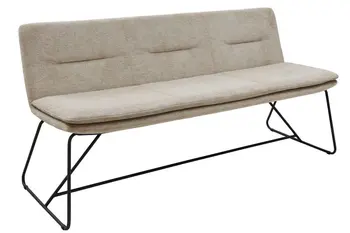 Moderne beige Sitzbank mit Quernaht in der Rückenlehne und schwarzem Metallgestell.