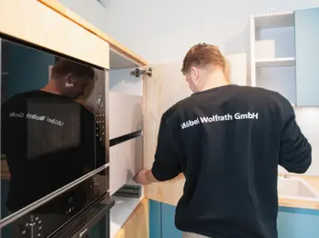 Montage einer Küche